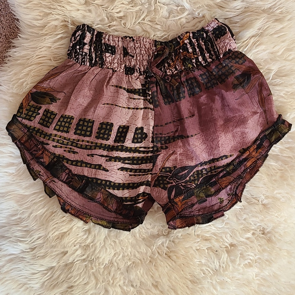 Sari Shorts